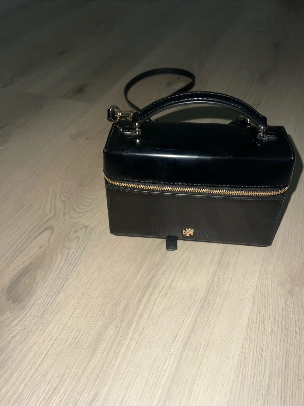 Tory Burch Emerson Smooth Vanity Black Top-Handle Box Bag